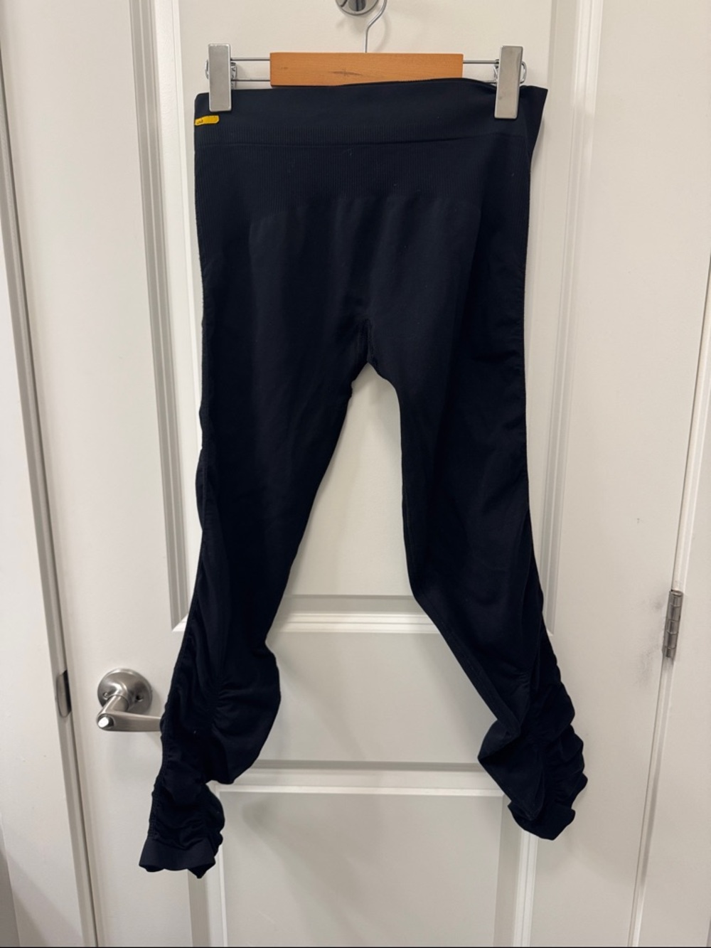 Lole Black Yoga and Base Layer Leggings with Ruched Lower Legs and Ankles